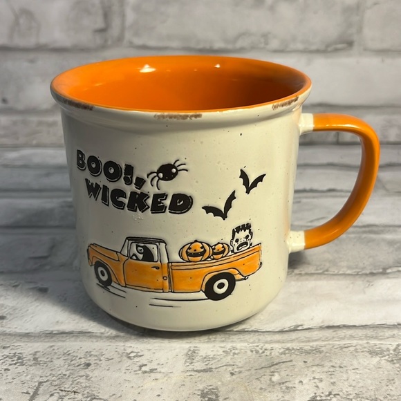 spectrum Other - Spectrum stoneware mug BOO, WICKED Halloween coffee mug orange black ivory
